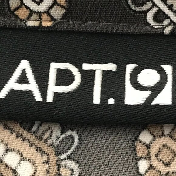 NWOT - Apt. 9 Accordion Pleated Short Sleeve Buttoned Down Blouse - Picture 4 of 13